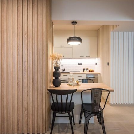 Elepoque Living Apartment Heraklion  Ngoại thất bức ảnh