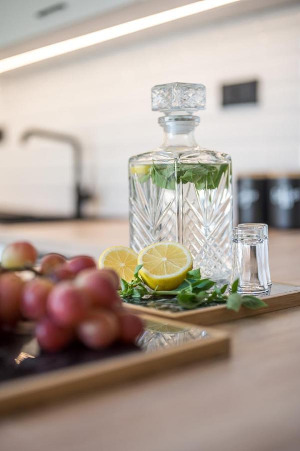 Elepoque Living Apartment Heraklion  Ngoại thất bức ảnh